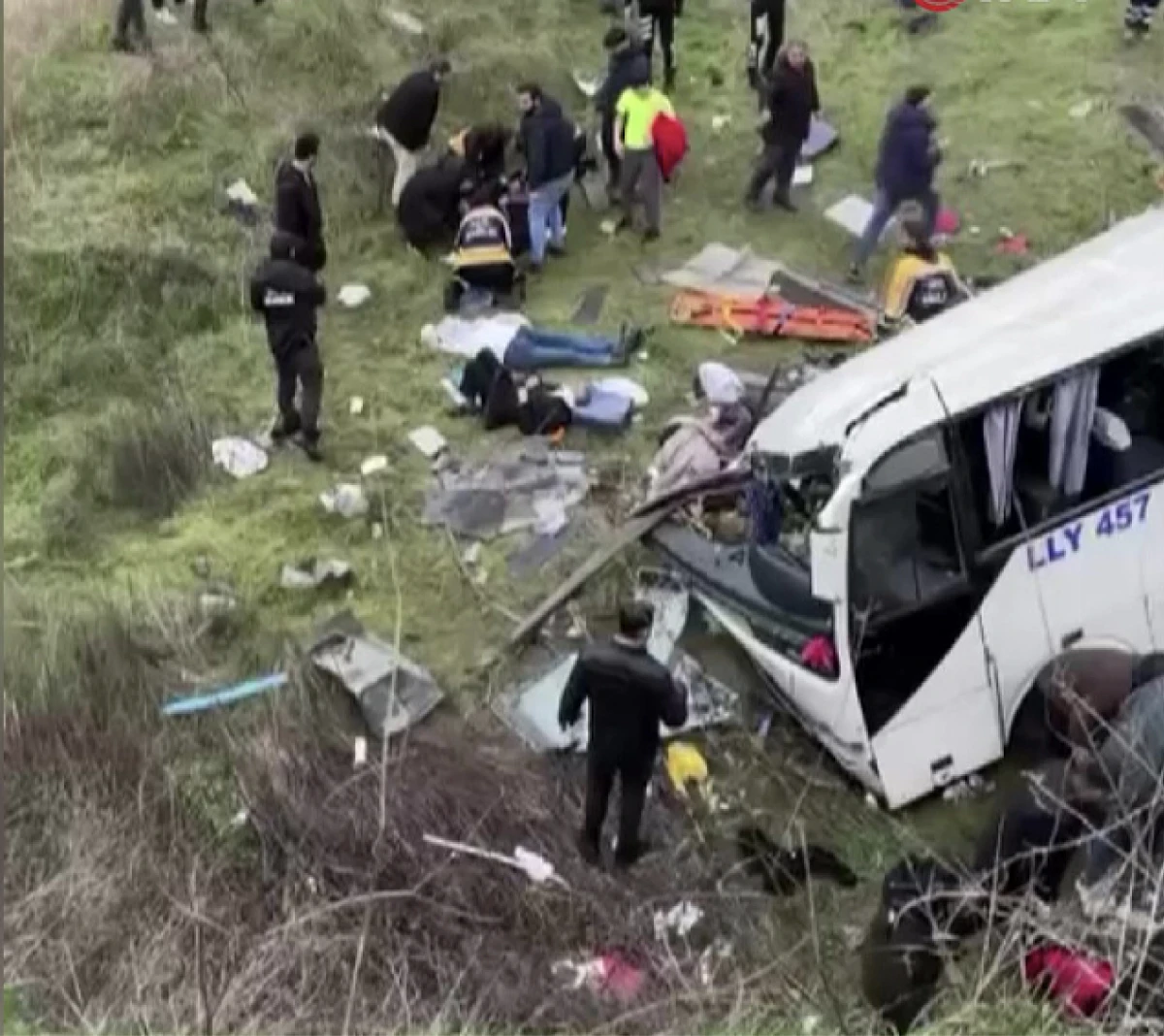 Esenyurt'ta Minib&uuml;s kazası 4 &Ouml;l&uuml;, 9 Yaralı!